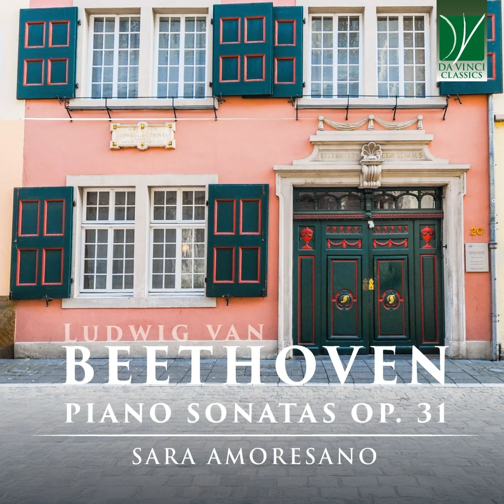 Pianist Sara Amoresano